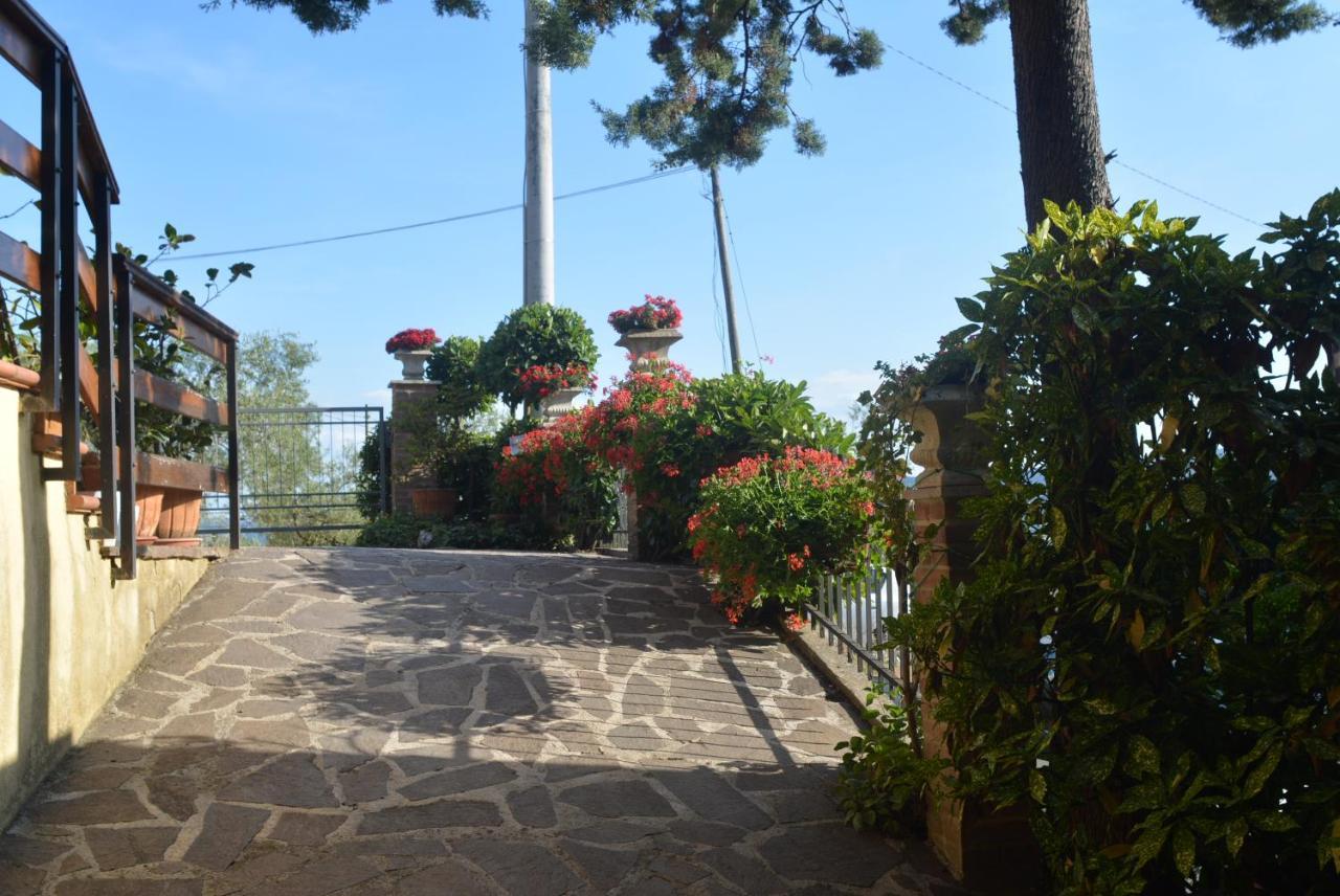 Villa Mischianti Gubbio Exterior photo